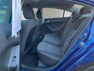 Kia Forte 2018 LX 4dr Sedán 6A
