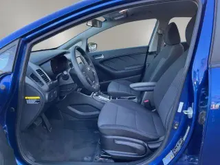 Kia Forte 2018 LX 4dr Sedán 6A