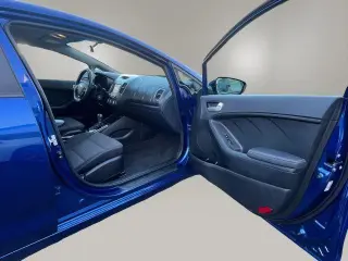 Kia Forte 2018 LX 4dr Sedán 6A