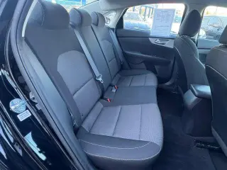 Forte Kia 2023 LXS sedán 4 puertas