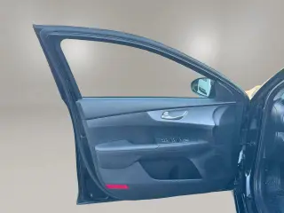 Forte Kia 2023 LXS sedán 4 puertas