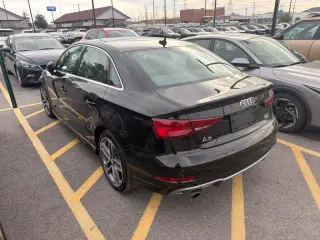 Audi A3 2018 AWD 2.0T quattro Premium Plus 4dr Sedán