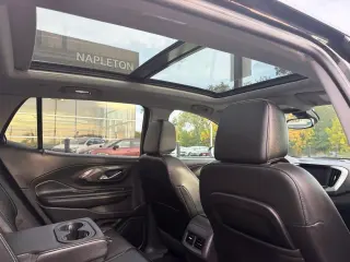 GMC Terrain 2024 AWD SLT 4 puertas SUV
