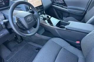 Toyota bZ4X 2024 XLE 4dr Crossover