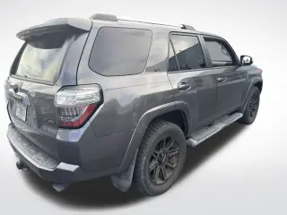 Toyota 4Runner 2022 4x2 SR5 Premium 4dr SUV