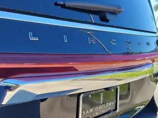 Lincoln Navigator 2024 4x4 Black Label 4dr SUV