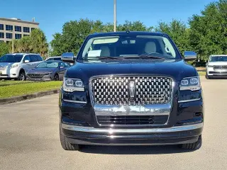 Lincoln Navigator 2024 4x4 Black Label 4dr SUV