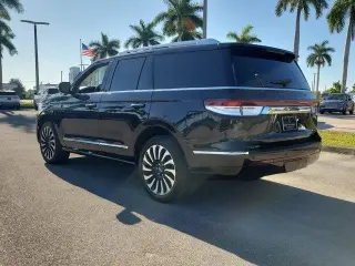 Lincoln Navigator 2024 4x4 Black Label 4dr SUV