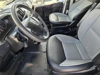 Furgón de carga Ram ProMaster 2016 2500 159 WB 3dr techo alto