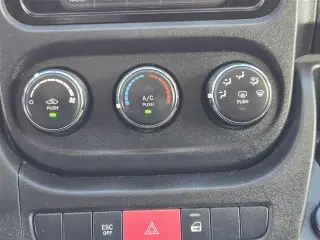 Furgón de carga Ram ProMaster 2016 2500 159 WB 3dr techo alto