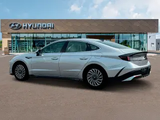 Hyundai SONATA Híbrida 2025 SEL Sedán 4 puertas