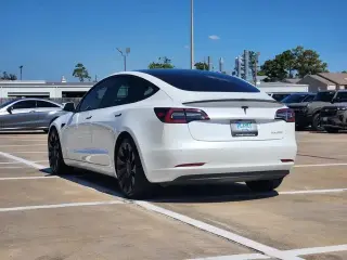 Tesla Model 3 2022 AWD Performance 4dr Sedán