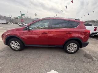 Toyota RAV4 del año 2015