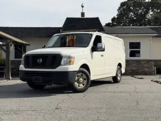 Nissan NV 2016