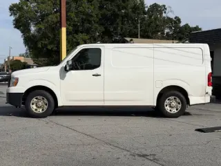 Nissan NV 2016