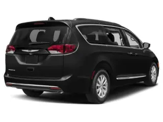 Chrysler Pacifica 2018 Touring L 4dr Mini-Van