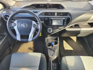 Toyota Prius c 2015 One 4dr Hatchback