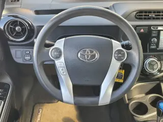 Toyota Prius c 2015 One 4dr Hatchback