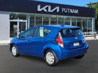 Toyota Prius c 2015 One 4dr Hatchback