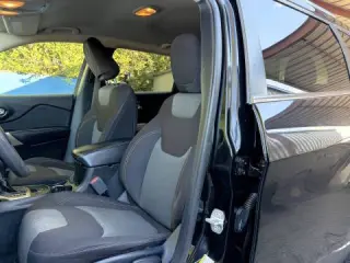 Jeep Cherokee 2018