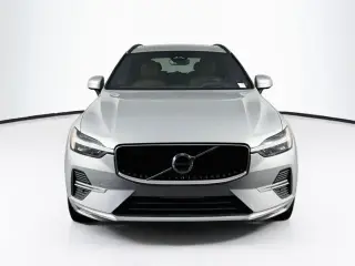Volvo XC60 2022 B5 Momentum 4dr SUV