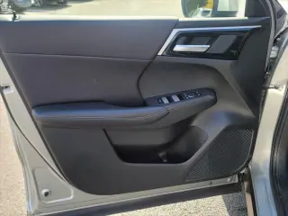 Mitsubishi Outlander PHEV 2023 AWD SE 4dr SUV