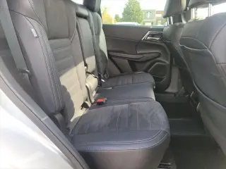 Mitsubishi Outlander PHEV 2023 AWD SE 4dr SUV