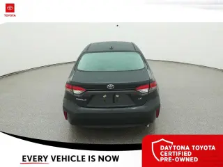 Toyota Corolla 2024 LE 4 puertas Sedán