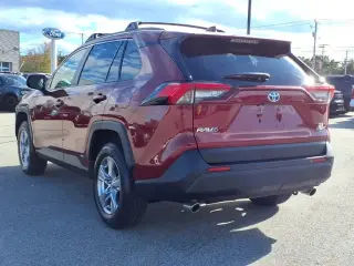 Toyota RAV4 Híbrido 2024 AWD LE 4dr SUV