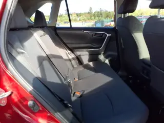 Toyota RAV4 Híbrido 2024 AWD LE 4dr SUV