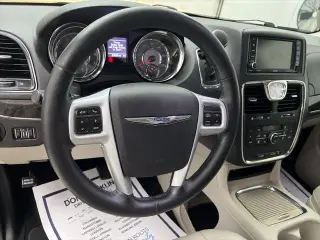 Chrysler Town and Country 2014 Touring-L 4dr Mini-Van