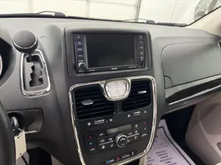 Chrysler Town and Country 2014 Touring-L 4dr Mini-Van