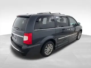 Chrysler Town and Country 2014 Touring-L 4dr Mini-Van