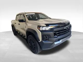 Chevrolet Colorado 2024 4x4 Trail Boss 4dr Crew Cab 5 ft. SB
