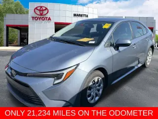 Toyota Corolla Hybrid 2026 SE 4dr Sedán
