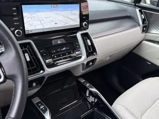 Kia Sorento Híbrido Enchufable 2022 AWD SX Prestige 4dr SUV
