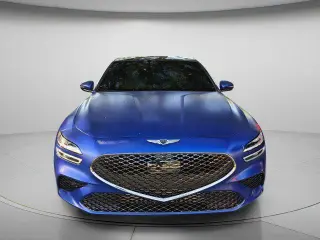Genesis G70 2025 3.3T Sport Advanced 4dr Sedán