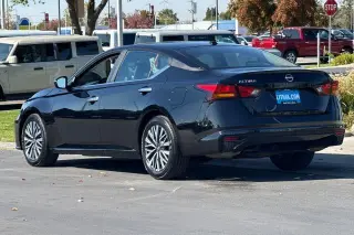 Nissan Altima 2025 2.5 SV 4dr Sedán