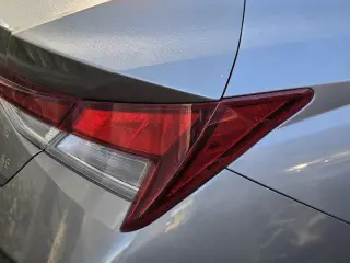 Hyundai ELANTRA 2024 SE 4puertas Sedán