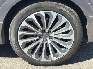 Audi e-tron 2019 AWD quattro Prestige 4dr SUV