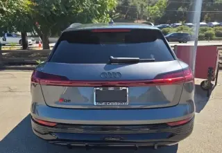 2024 Audi Q8 E-TRON