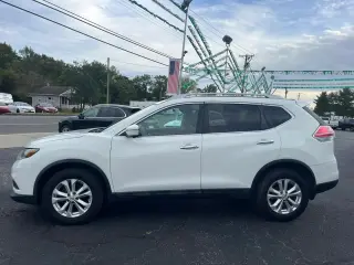 2015 NISSAN ROGUE