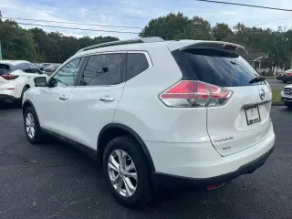 2015 NISSAN ROGUE