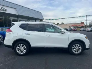 2015 NISSAN ROGUE