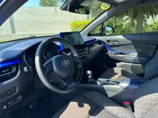 2020 TOYOTA C-HR