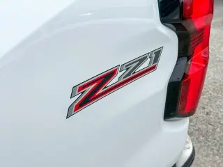 Chevrolet Colorado 2023 4x4 Z71 4dr Crew Cab 5 ft. SB