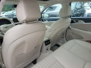 Genesis G70 2026 2.5T Prestige 4dr Sedán