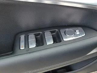 Genesis G70 2026 2.5T Prestige 4dr Sedán