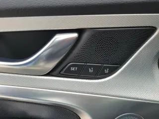 Genesis G70 2026 2.5T Prestige 4dr Sedán