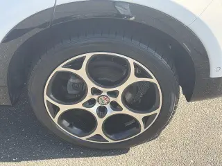 Alfa Romeo Tonale Hybrid 2024 eAWD Ti 4dr Crossover